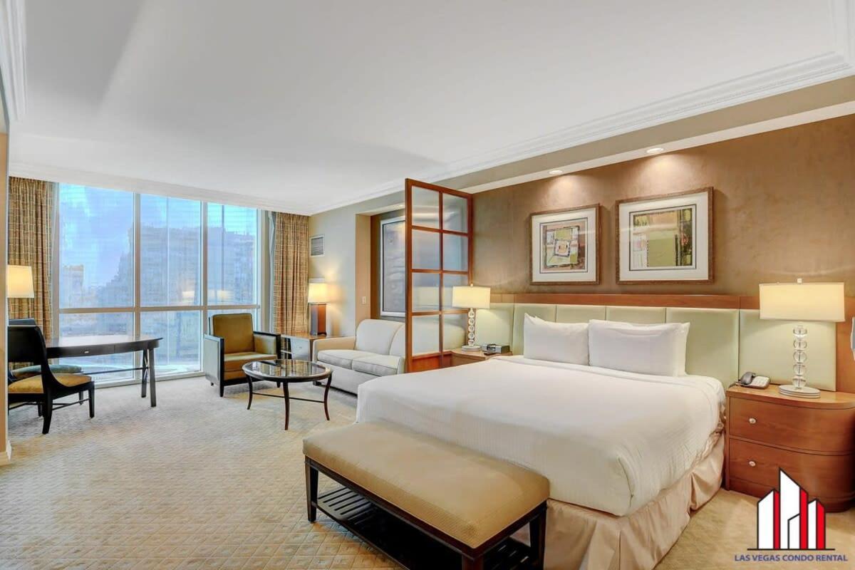 Signature 2br3ba Balcony Combo Units 18-701 And 03 Ferienhaus Las Vegas
