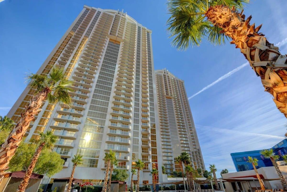 Signature 2br3ba Balcony Combo Units 18-701 And 03 Ferienhaus *